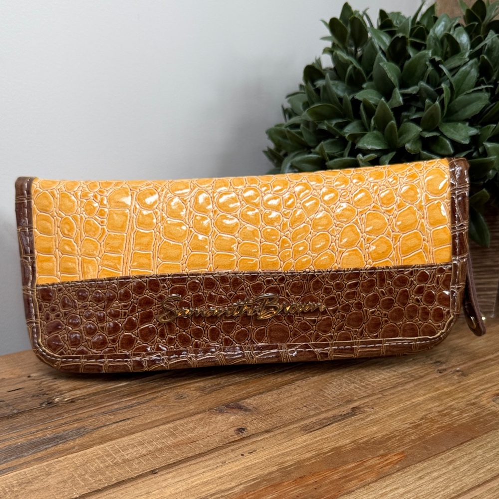 Samantha Brown Croc-Embossed Travel Clutch